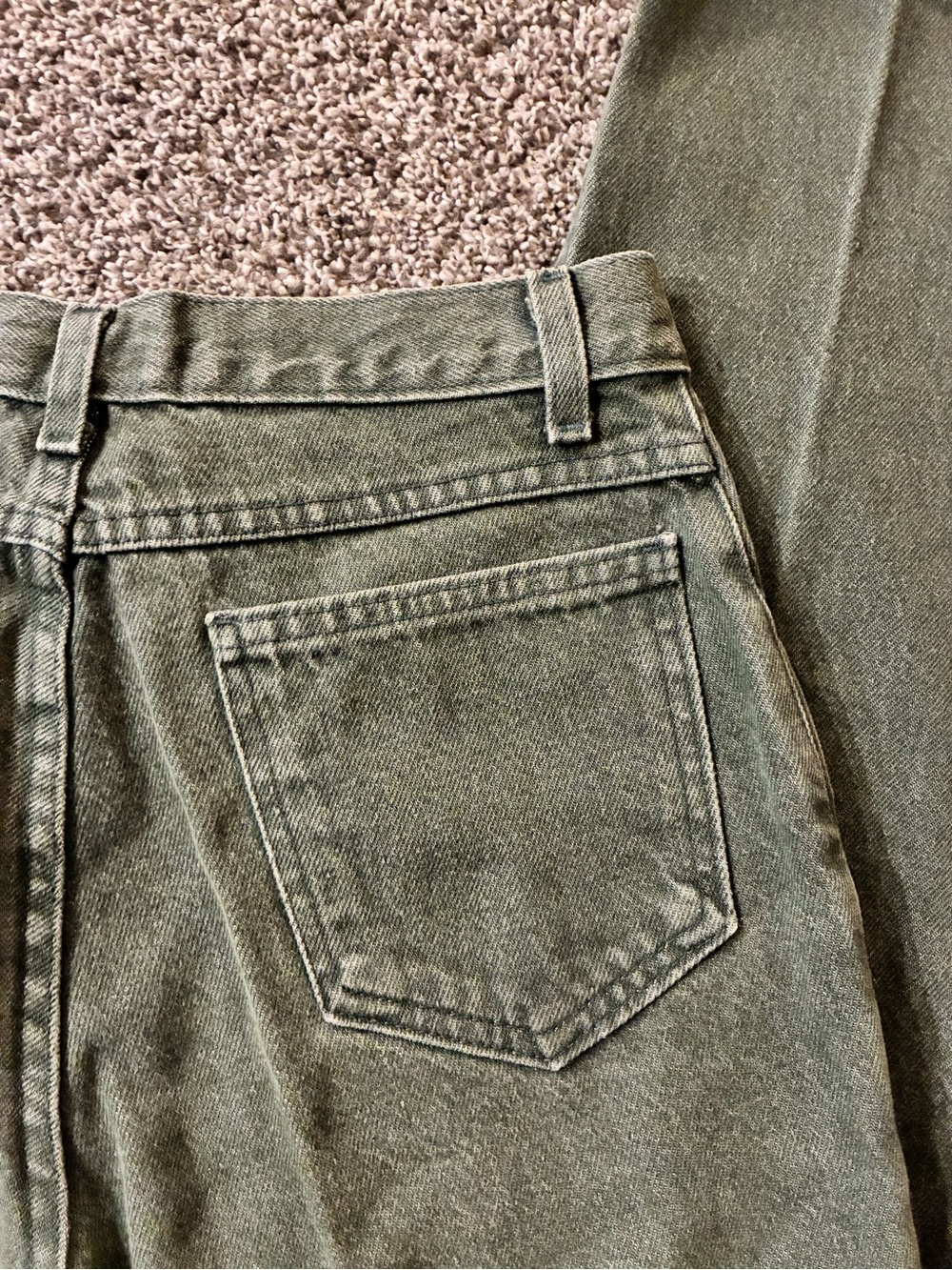 Women’s Olive Green Straight-Leg Jeans - Picture 4 of 5